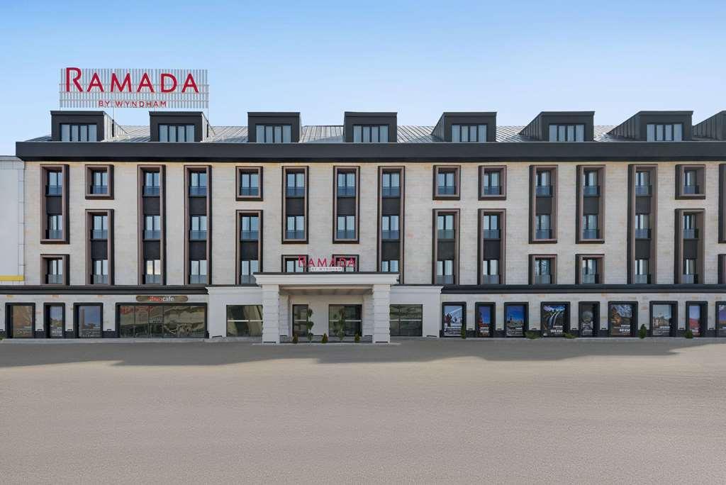 Ramada By Wyndham エルズルム エクステリア 写真